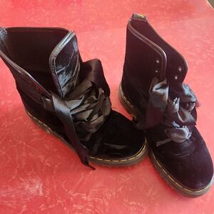 Black Velvet Dr. Martens size 5